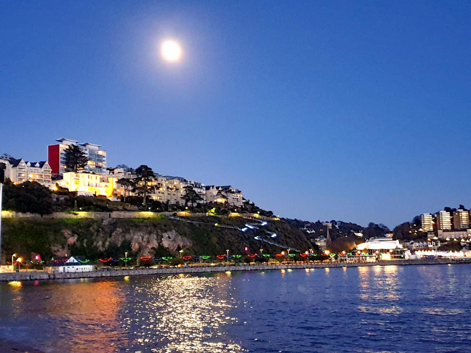 Riviera Mansion, Torquay Villa Dış mekan fotoğraf